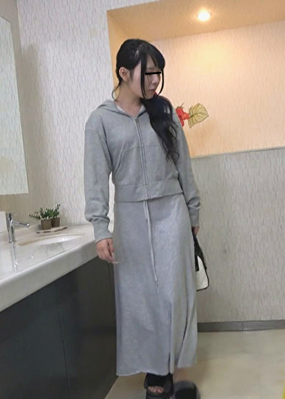 デパートトイレ清掃員 感度の上がるSEXスプレーで白目イキ不同意性交501895