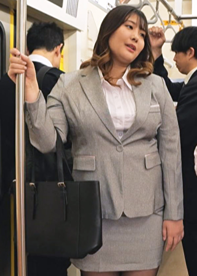 壮絶な通勤記録！！ぽっちゃりOLの惨劇516084