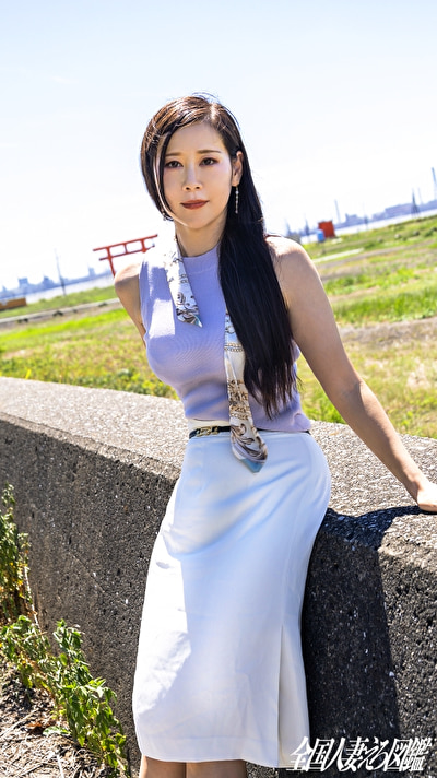【先天性オナニスト】結婚8年目！旦那とは最近全然SEXできておらず欲求不満爆発！ホテルイン直後、オナニー見せつけ＆痙攣SEX！ at 千葉県木更津市 巌根駅前519824