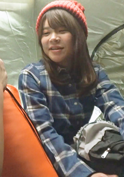 「独りでキャンプとか・・・!」女性ソロキャンプ受難!美巨乳山ガールの白い肌!520763