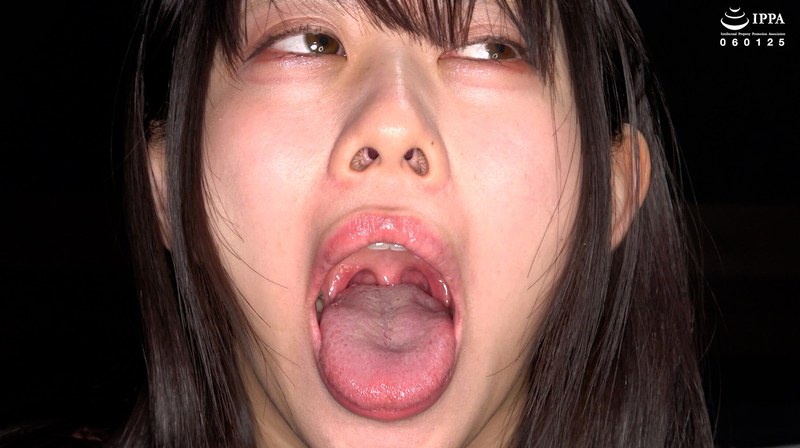 【激レア】「超貴重な口内・歯・のどちんこ観察＆小魚咀嚼巨大女プレイ！」甘井くるみh_1416ad02034