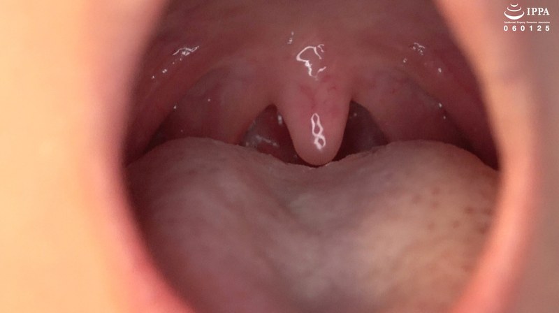 「素人モデルの超激レアな口内・歯・歯抜け・のどちんこ観察プレイ！」素人美女ナナh_1416ad01817