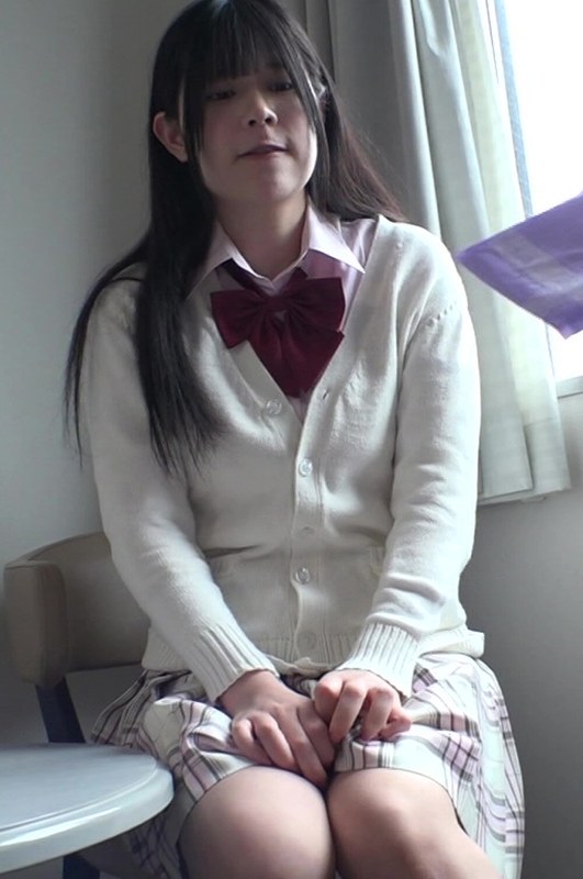 [素人]おとなしい女〇〇生が顔をゆがめる強引セックスh_1825tssr01704