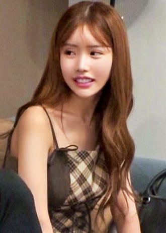 スレンダー巨乳の虜～ナンパ処女のパイパン調理師とソフトMプレイで溶け合いSEX【うい】528303