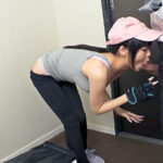 ピタパン女配達員 押しウリ即ハメデリバリー！私の本番お届けします！！ みう（20）