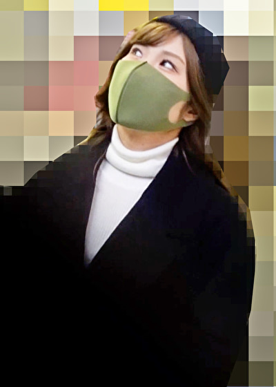 痴漢電車 ＃048 感度抜群な巨尻OL