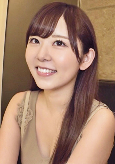 巨尻美肌色白美少女が生チンポに酔いしれる!